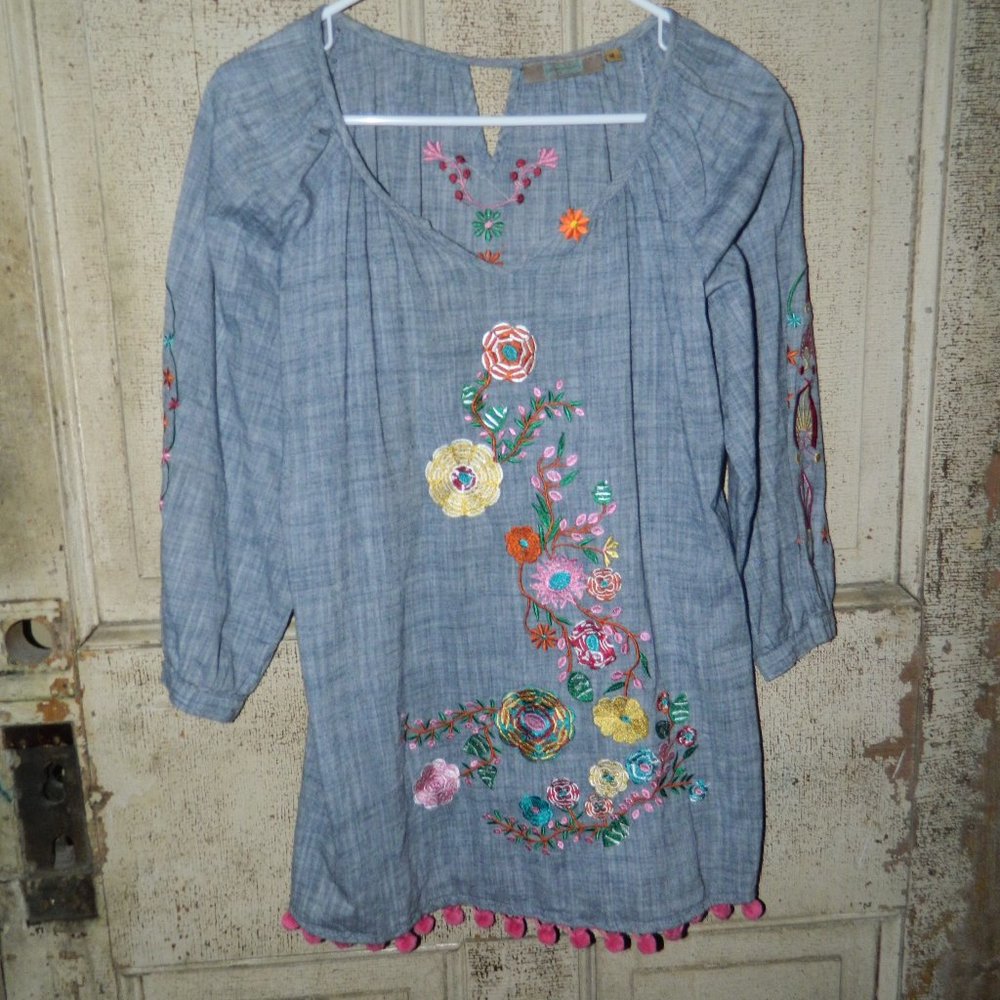 Brown Eyed Girl Designz Boho Denim Embroidered Pompom Top Size M (DD-37)